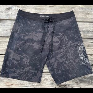Howitzer by Affliction board shorts from Buckle